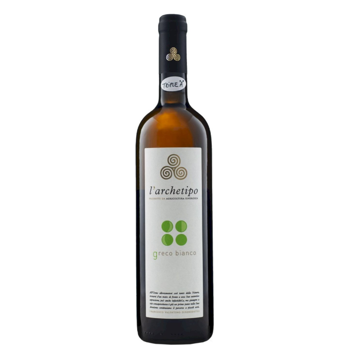 L'Archetipo Greco Bianco 2022 wine bottle with label and dark cap