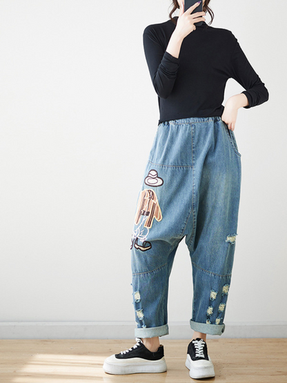 Women's Stylish Cartoon Embroidery Jeans Loose Bottom