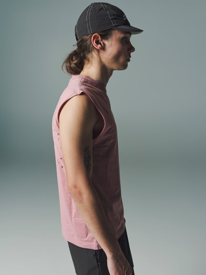Aged Ash Rose MothTech Muscle Tee | Satisfy Running | DEPARTAMENTO