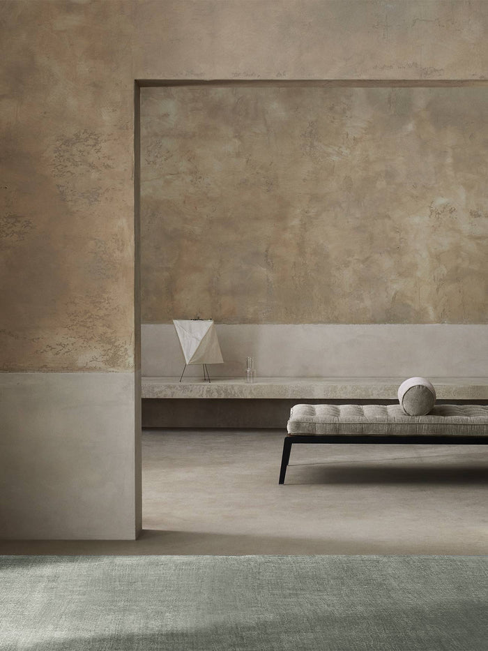 Agra rug in Moonstone