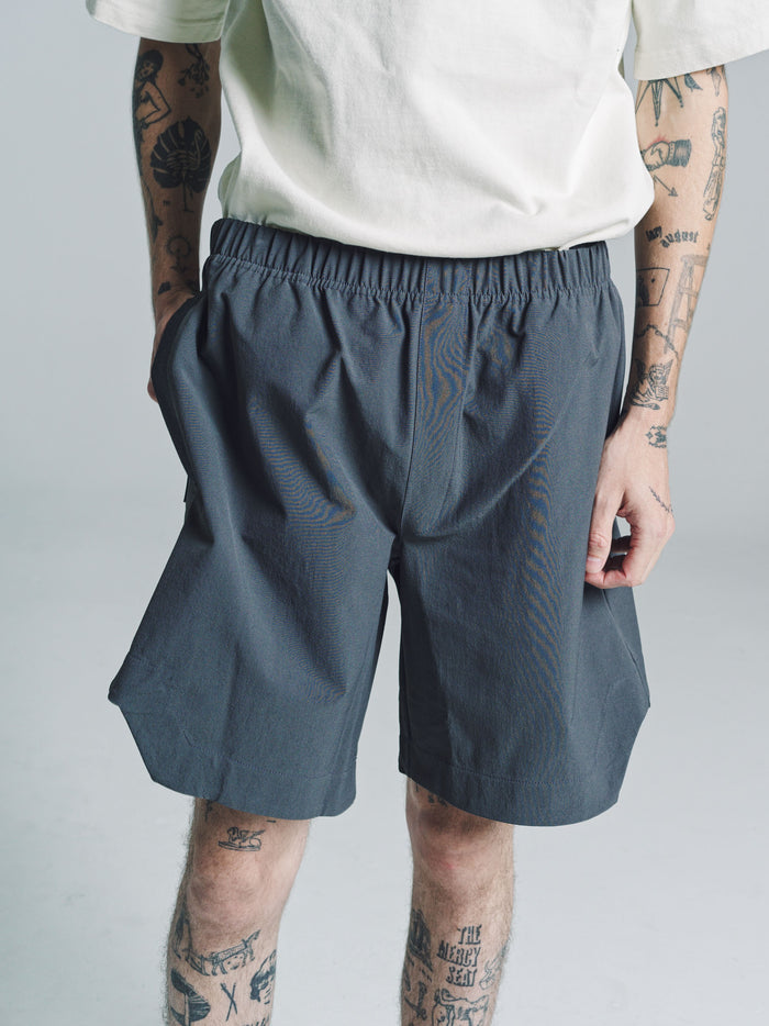 Asfalt Grey Utility Cut Shorts | GR10K | DEPARTAMENTO