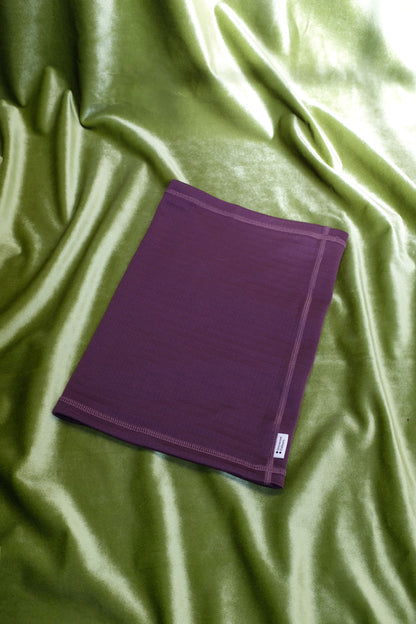 Basalt Purple Surplus Neck Warmer | Universal Colours | DEPARTAMENTO