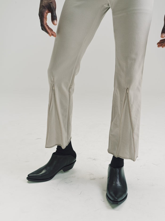 Beige Nylon No.152 Knitted Zipper Trousers | Gabriela Coll Garments | DEPARTAMENTO