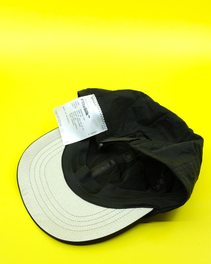 Black FliteSilk Running Cap | Satisfy | DEPARTAMENTO
