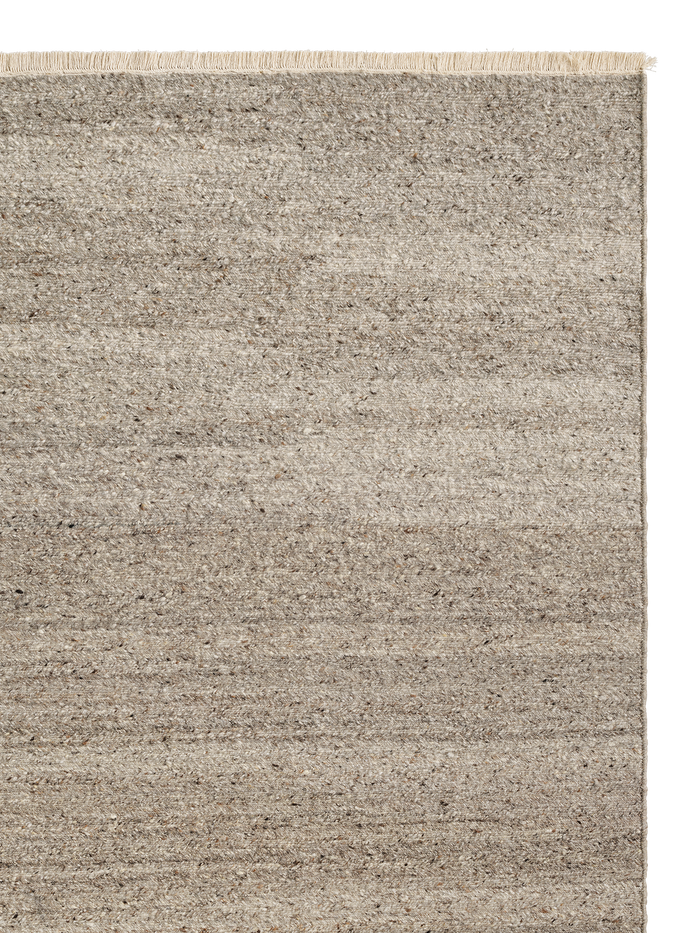 Seed / 5'7" x 7'10"