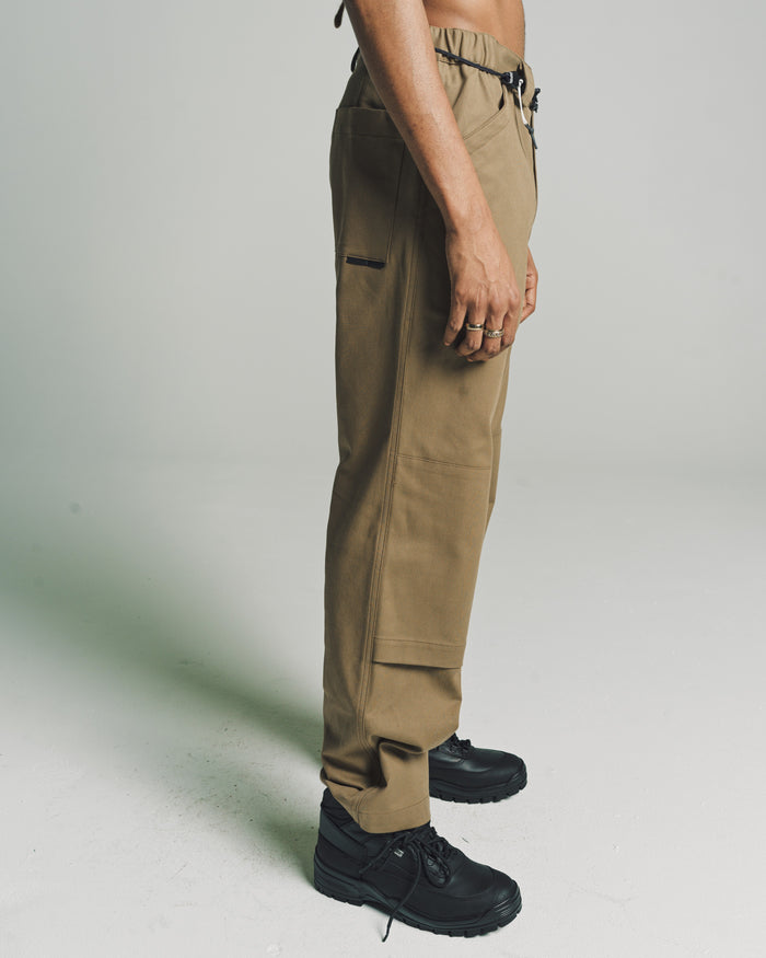 Dark Sand Titanus™ Twill Hard Replicated Pants | GR10K | DEPARTAMENTO