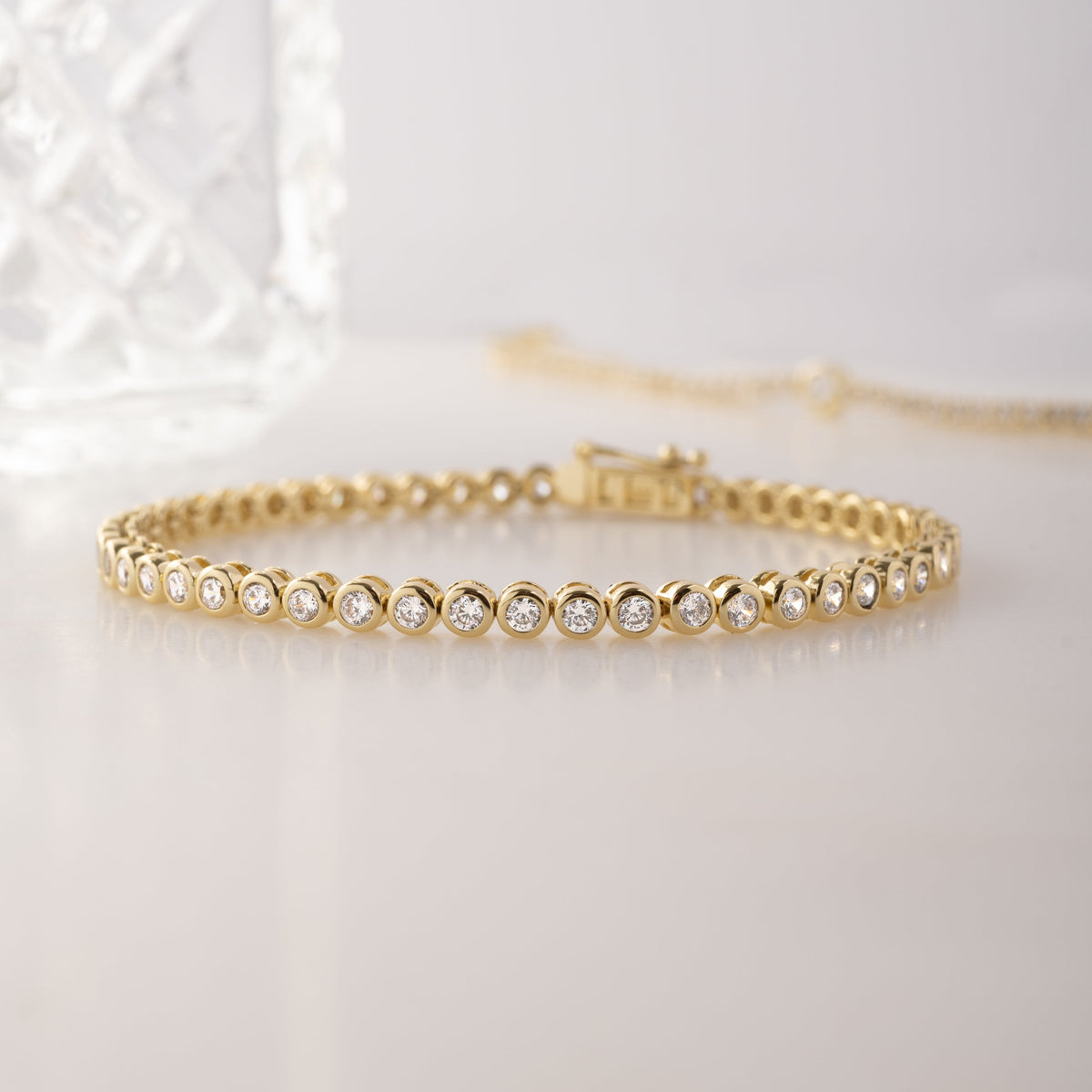Round Bezel Tennis Bracelet
