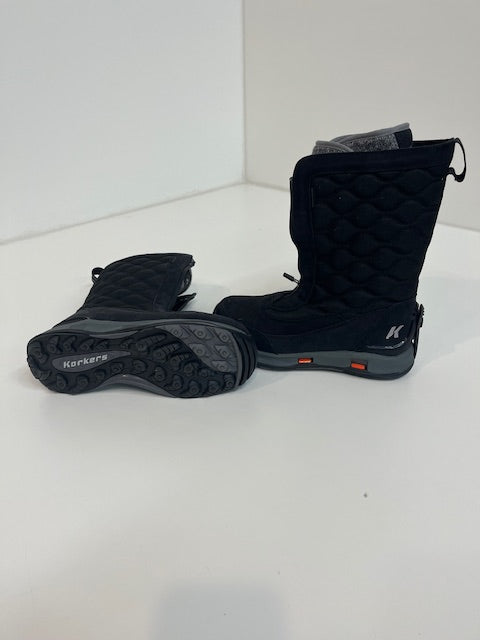 Korkers W's Northlake Zip Boots With Trailtrac Soles size 9