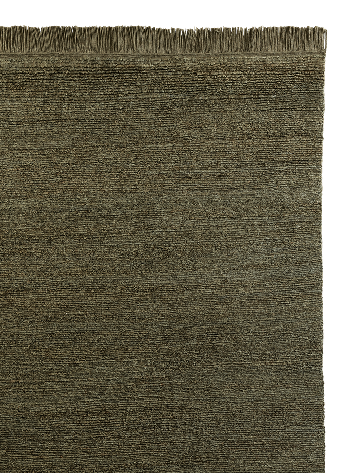 Laurel / 5'7" x 7'10"