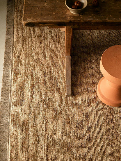 Mojave rug in Natural