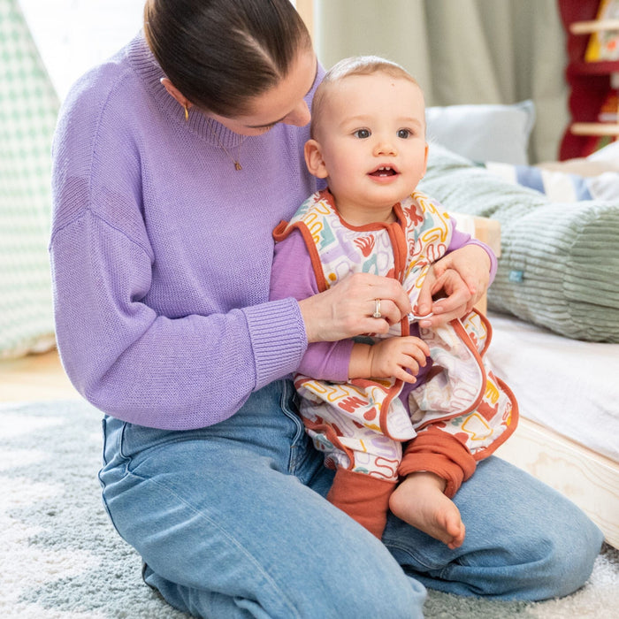 Musselin Schlafsack mit Füßen 0.5 TOG | Bunte Formen