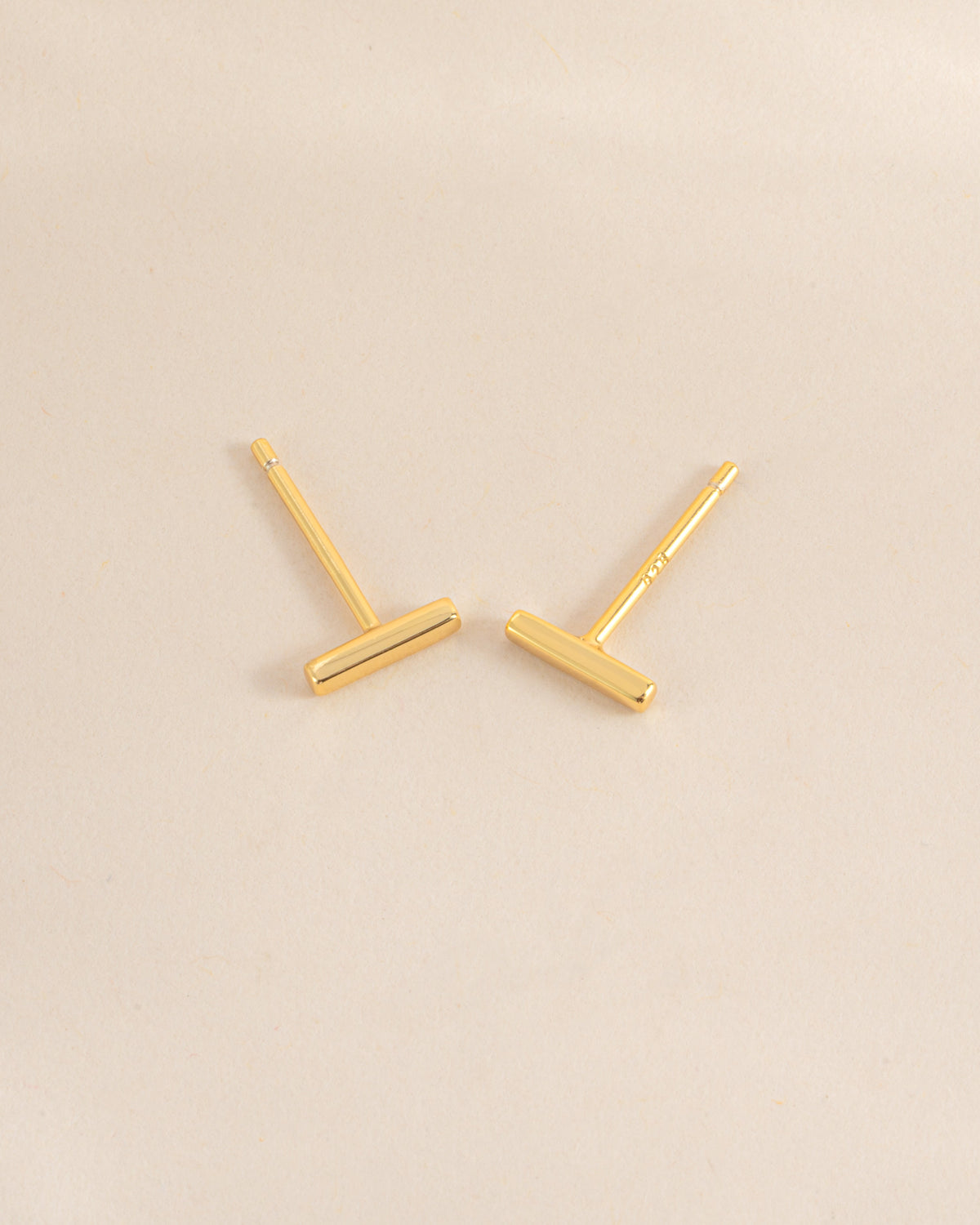 Plain Bar Studs