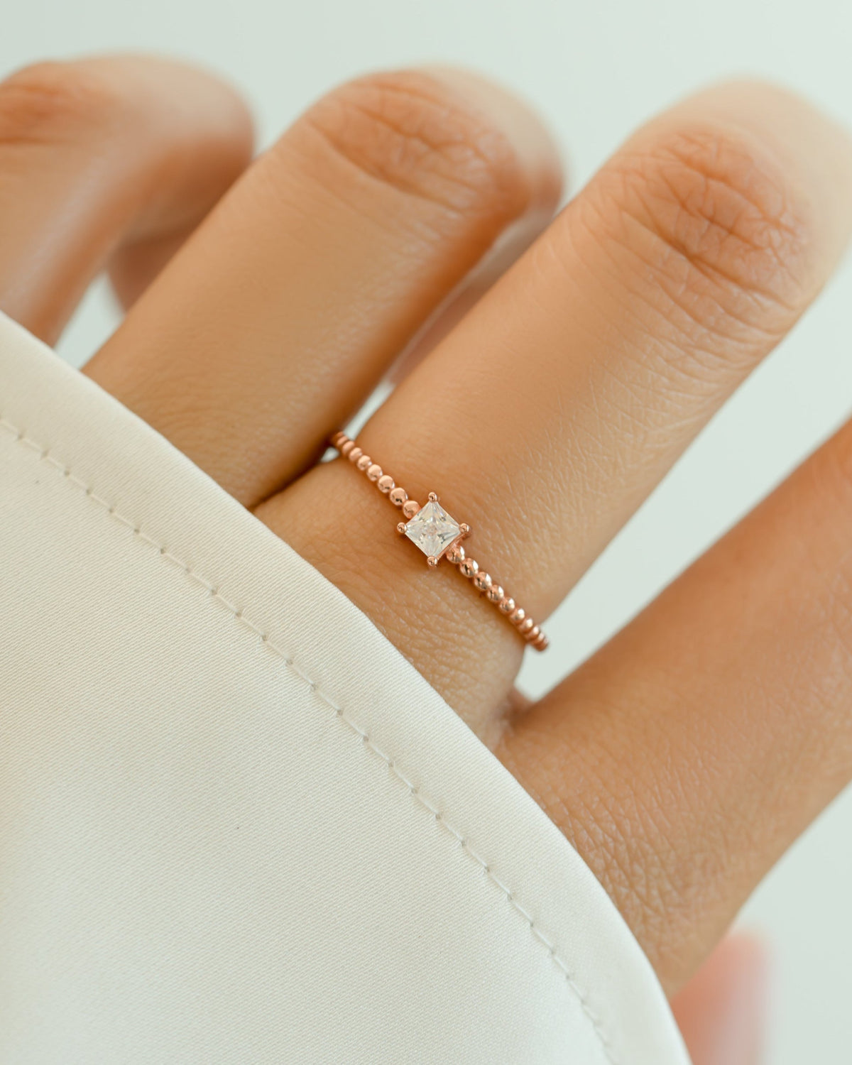 Princess Cut w Beaded Band