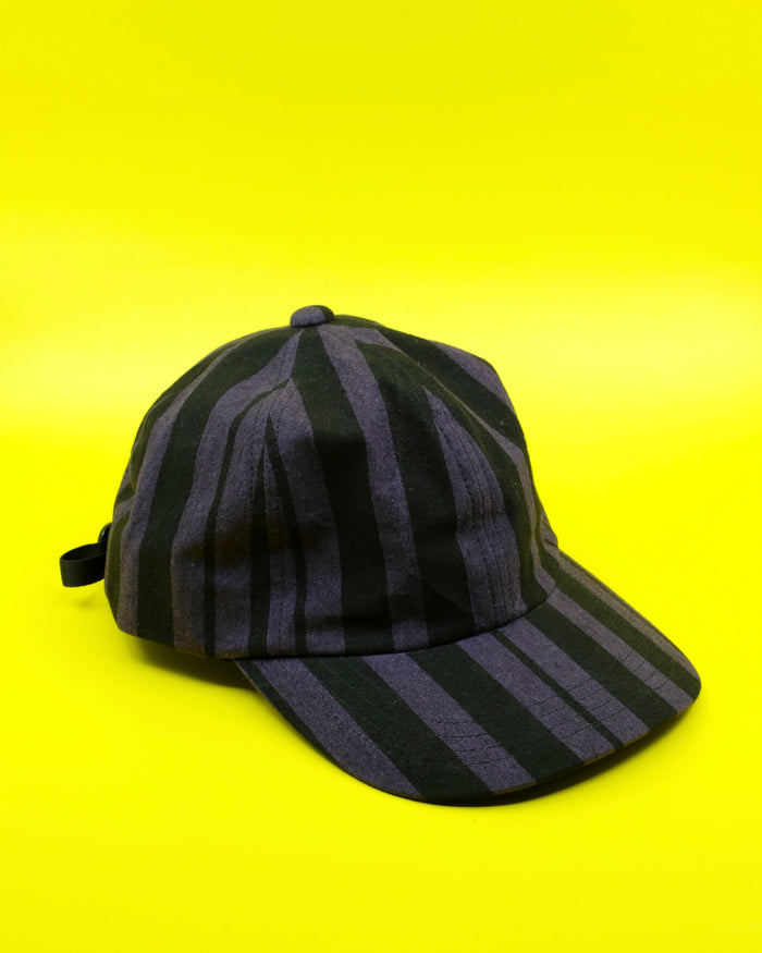 R18C3 Theatre Wax Deep Cap | MAN-TLE | DEPARTAMENTO
