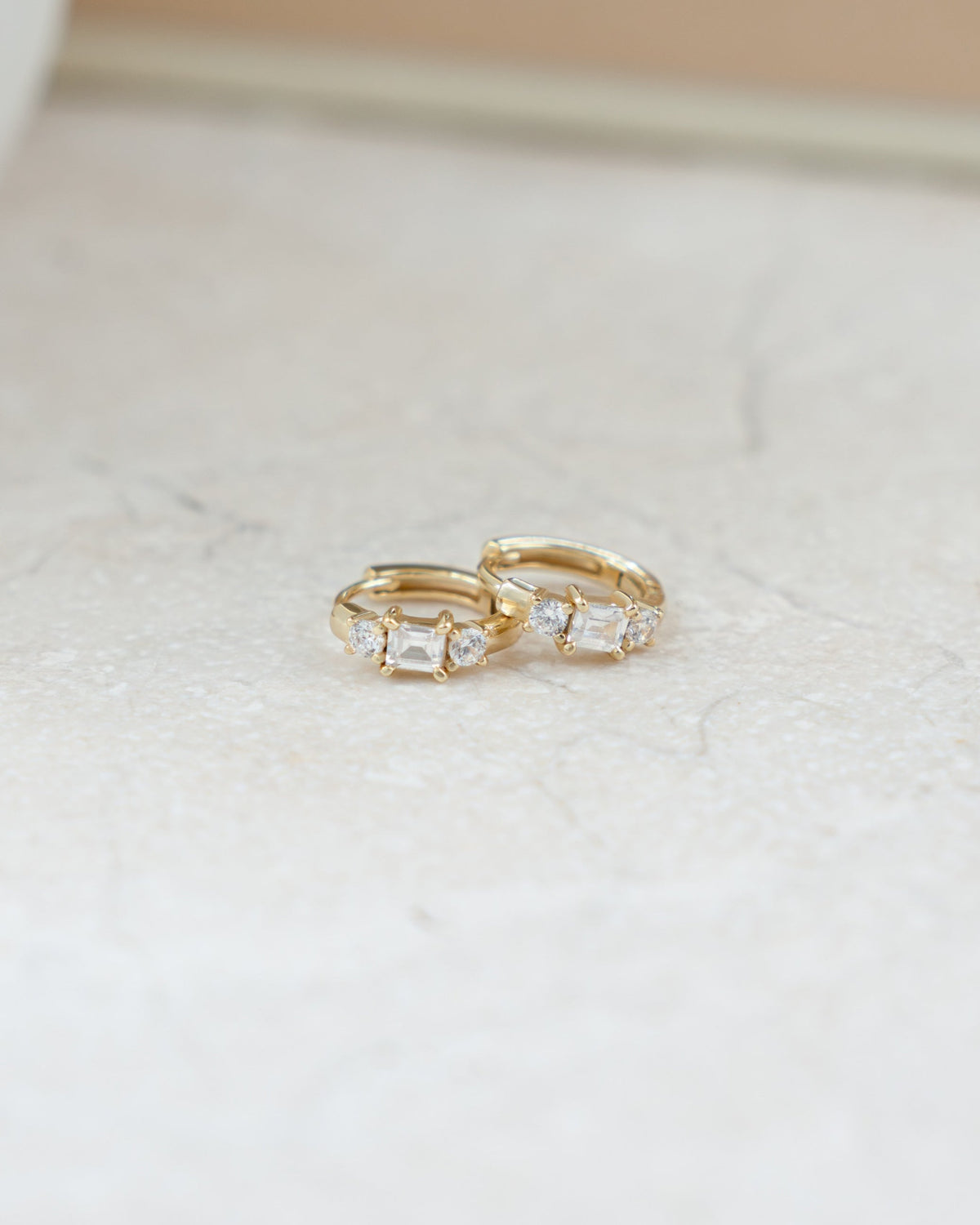 Kai Huggie Hoops