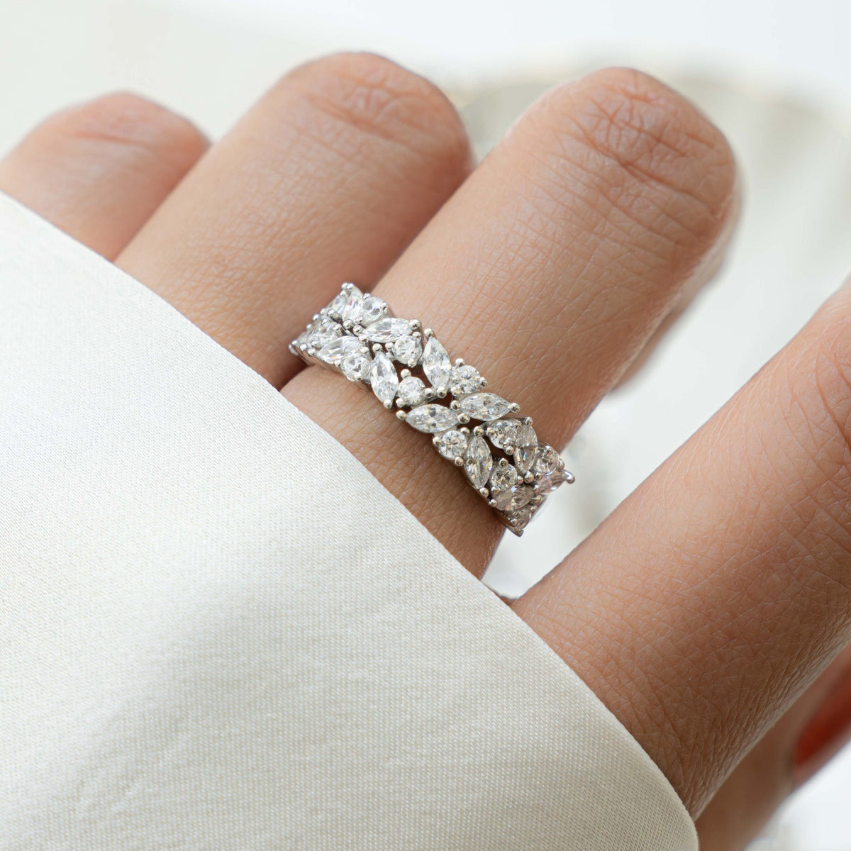 Double Cluster Ring
