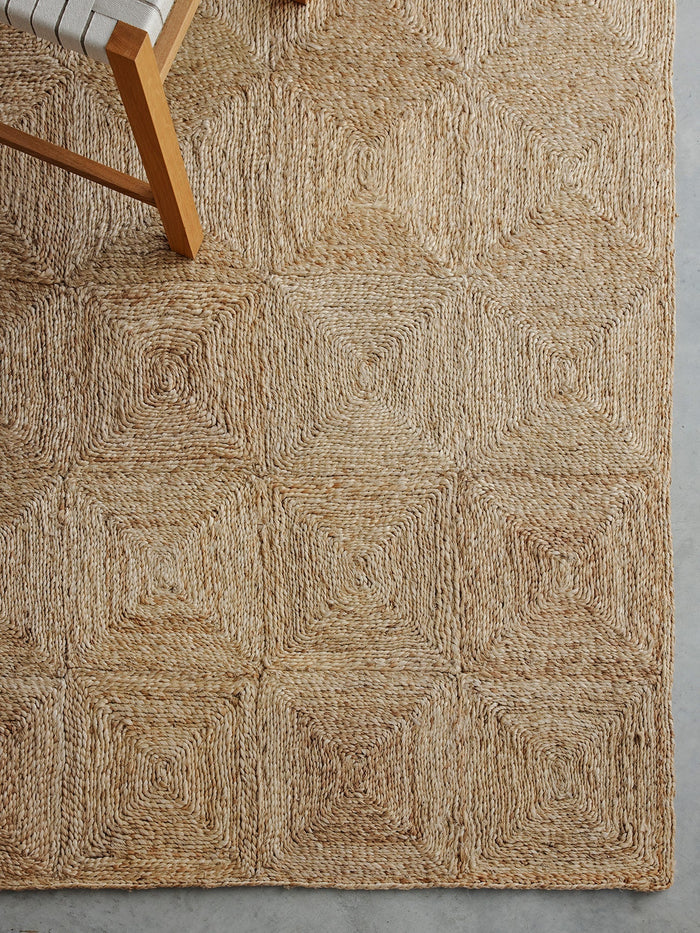 Sequoia rug in Natural