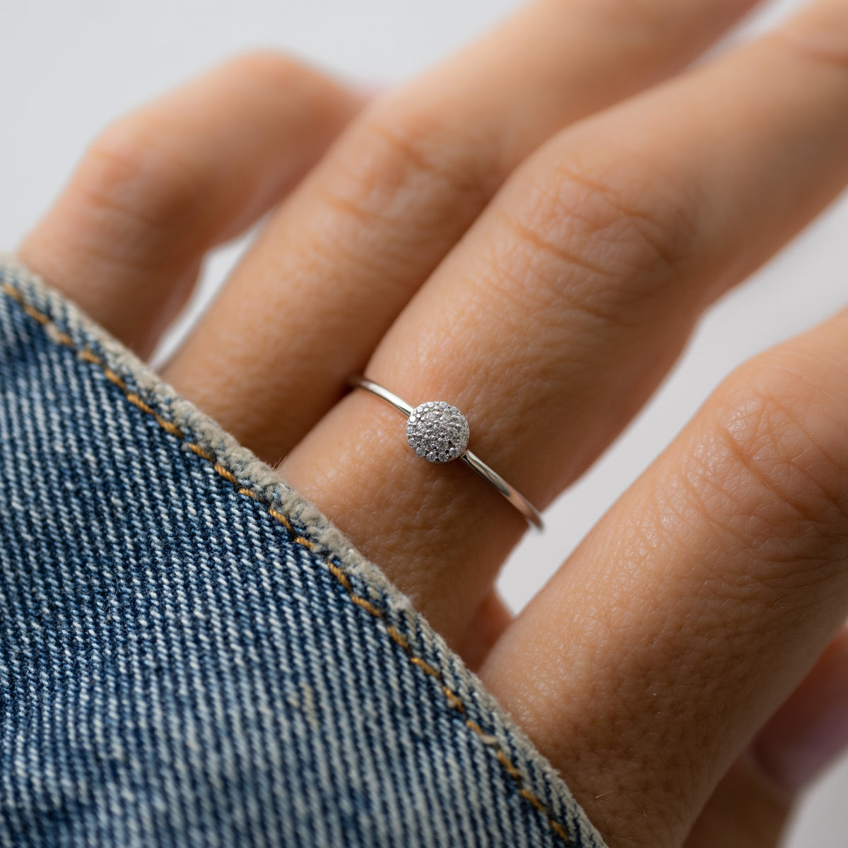 Pavé Circle Ring