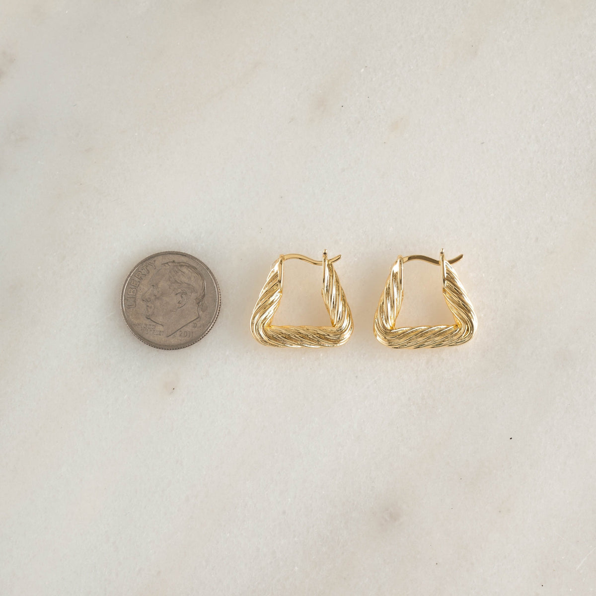 Chunky Triangle Hoops