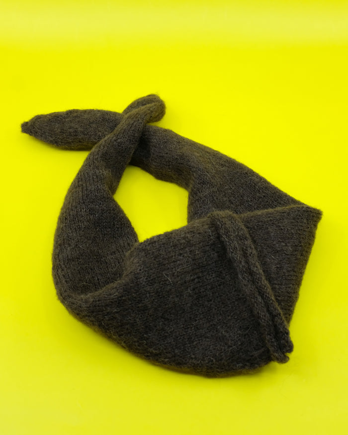 Smokey Brown Fuzzy Alpaca Miniature Scarf | Our Legacy | DEPARTAMENTO