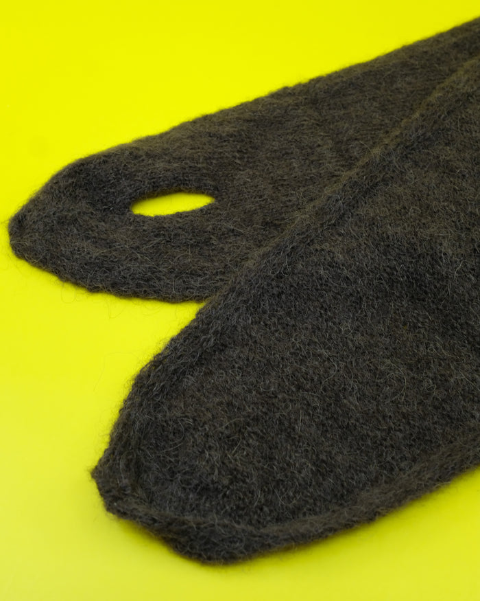 Smokey Brown Fuzzy Alpaca Miniature Scarf | Our Legacy | DEPARTAMENTO