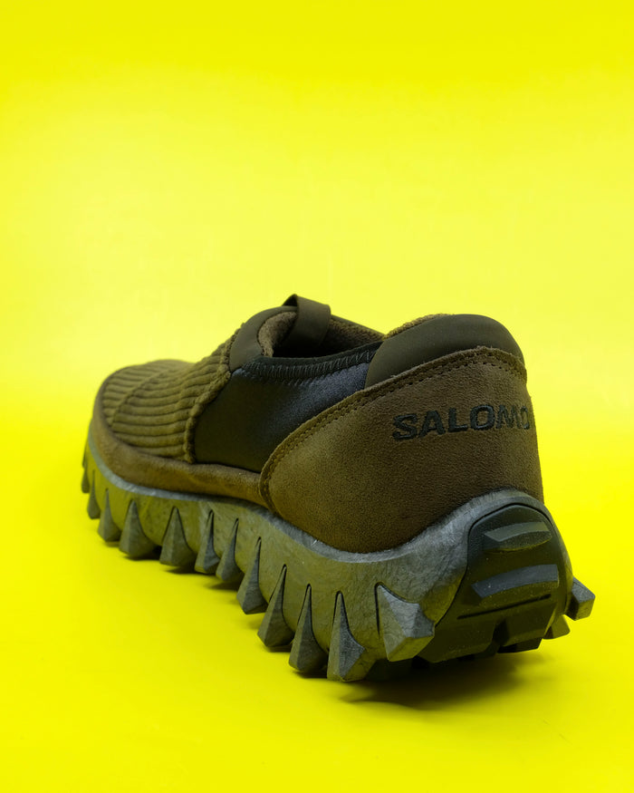 Snowclog Corduroy Delicioso / Black / Black