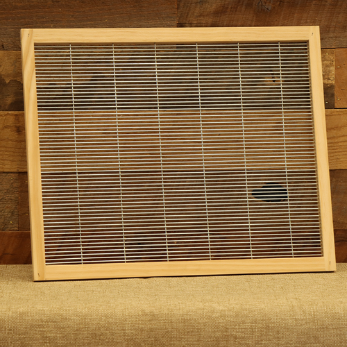 Wood-Bound Queen Excluder 10-Frame